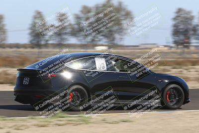 media/Nov-08-2025-Speed Ventures (Sat) [[1c7a6332f5]]/TC A/Session 2 (Turn 2)/